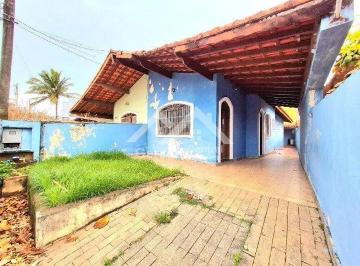 Casa · 82m² · 2 Quartos · 2 Vagas · Casa com 2 quartos sendo 1 suíte no Jardim Ribamar