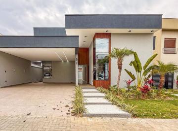 Casa · 318m² · 3 Quartos · Casa à venda - em Residencial Ouroville