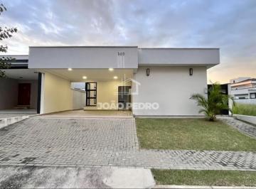 Casa · 300m² · 3 Quartos · Casa à venda - em Residencial Ouroville