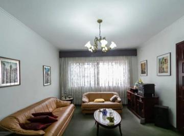 Comercial · 174m² · 2 Vagas · Excelente sobrado comercial no Bairro Vila Dayse em São Bernardo do Campo.