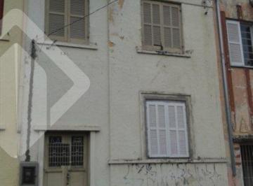 Casa · 134m² · 3 Quartos · Vendo Casa com piscina no Bairro Glória