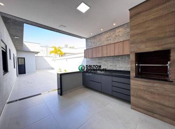 Casa · 162m² · 3 Quartos · 4 Vagas · Casa de Condomínio para venda em Jardins Di Roma de 162.00m² com 3 Quartos, 3 Suites e 4 Garagens