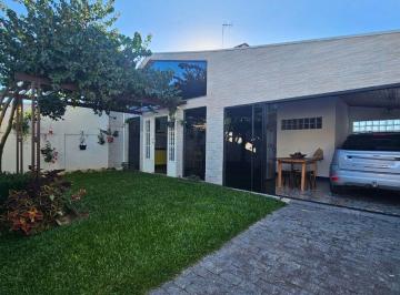 Casa · 169m² · 2 Quartos · 2 Vagas · Casa para venda em Fazenda Velha de 169.00m² com 2 Quartos, 1 Suite e 2 Garagens