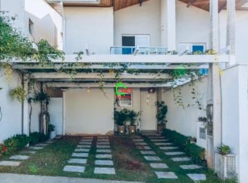 Casa · 120m² · 3 Quartos · 2 Vagas · Casa de Condomínio para venda em Pinheirinho de 120.00m² com 3 Quartos, 1 Suite e 2 Garagens
