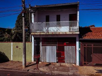 Casa · 181m² · 3 Quartos · 1 Vaga · Casa para venda em Jardim Lívia de 181.00m² com 3 Quartos e 1 Garagem