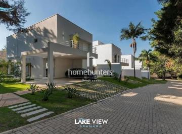 Casa · 210m² · 3 Quartos · 4 Vagas · Casa para venda e aluguel em Gramado de 210.00m² com 3 Quartos, 3 Suites e 4 Garagens