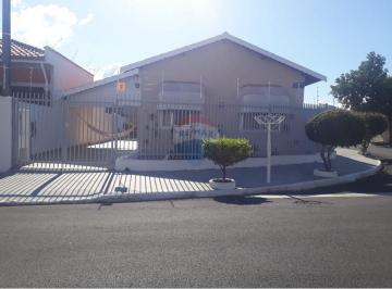 Casa · 74m² · 3 Quartos · 3 Vagas · Casa para venda em Botânico de 74.50m² com 3 Quartos e 3 Garagens