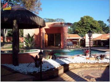 Terreno · 847m² · 5 Quartos · Chácara para venda em Vale Das Laranjeiras de 847.00m² com 5 Quartos e 5 Suites