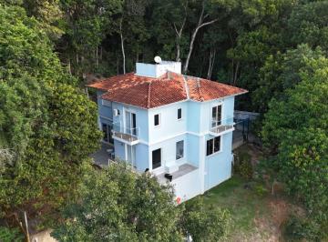 Casa · 210m² · 4 Quartos · 4 Vagas · Casa de Condomínio para venda em Caraguatá de 210.00m² com 4 Quartos, 4 Suites e 4 Garagens
