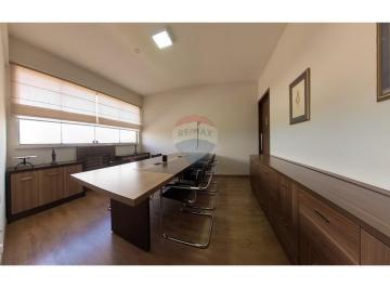 Comercial · 148m² · 2 Vagas · Sala Comercial para venda em Jardim Belvedere de 148.36m² com 2 Garagens