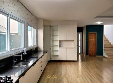 Casa · 240m² · 5 Quartos · 3 Vagas · Casa de Condomínio para alugar em Jardim Bréscia de 239.67m² com 5 Quartos, 5 Suites e 3 Garagens