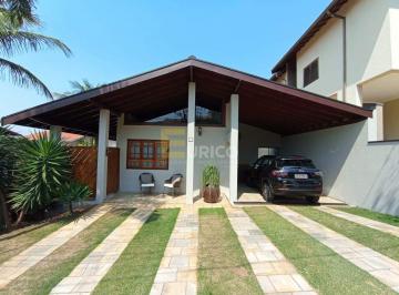 Casa · 200m² · 3 Quartos · 4 Vagas · Casa de Condomínio para venda em Condomínio Vivenda das Quaresmeiras de 200.00m² com 3 Quartos, 2 Su
