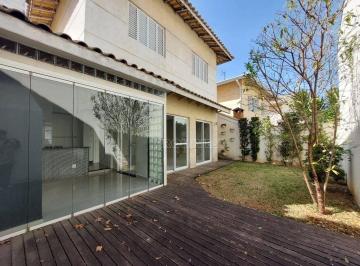 Casa · 173m² · 4 Quartos · 4 Vagas · Casa de Condomínio para venda e aluguel em Granja Viana de 173.00m² com 4 Quartos, 2 Suites e 4 Gara
