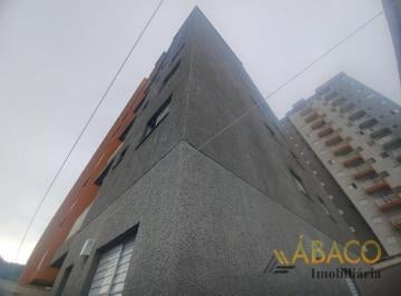 Apartamento · 45m² · 2 Quartos · 1 Vaga · Apartamento para alugar em Cidade Jardim de 45.00m² com 2 Quartos e 1 Garagem