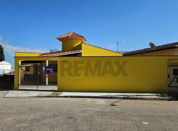 Casa · 151m² · 3 Quartos · 4 Vagas · Casa para venda em Centro de 150.80m² com 3 Quartos, 1 Suite e 4 Garagens