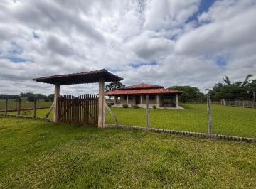 Rural · 122m² · 3 Quartos · Fazenda / Sítio para venda em Centro de 122.00m² com 3 Quartos e 1 Suite