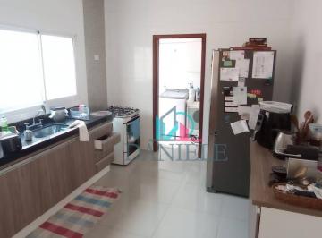 Casa · 178m² · 3 Quartos · 4 Vagas · Casa de Condomínio para venda em Jardim Dos Flamboyants de 178.00m² com 3 Quartos, 1 Suite e 4 Garag