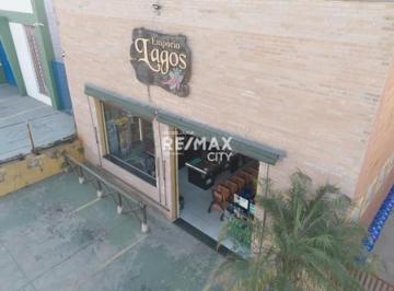 Comercial · 314m² · 5 Vagas · Imóvel Comercial para venda em Centro de 314.00m² com 5 Garagens
