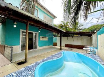 Casa · 180m² · 4 Quartos · 1 Vaga · Casa para venda em Vargem Grande de 180.00m² com 4 Quartos, 1 Suite e 1 Garagem