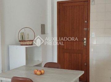 Apartamento · 33m² · 1 Quarto · 1 Vaga · Studio com 01 vaga de garagem - Proximo da UFSC - Trindade