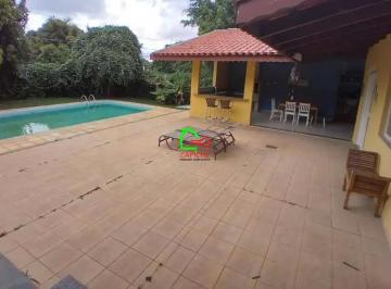 Casa · 247m² · 4 Quartos · 4 Vagas · Casa de Condomínio para alugar em Vista Alegre de 247.00m² com 4 Quartos, 2 Suites e 4 Garagens
