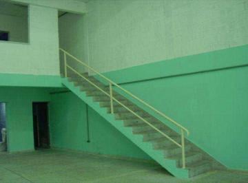 Comercial · 160m² · Galpão / Depósito / Armazém para alugar em Centro de 160.00m²