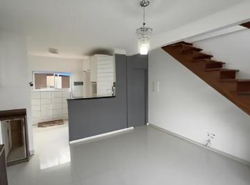 Casa · 77m² · 2 Quartos · 2 Vagas · Casa para alugar em Vila Caputera de 77.00m² com 2 Quartos e 2 Garagens