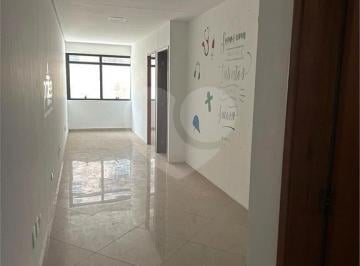 Comercial · 55m² · 1 Vaga · Sala Comercial para alugar em Centro de 55.00m² com 1 Garagem