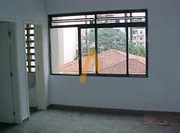 Apartamento · 35m² · 1 Quarto · 1 Vaga · Kitnet para alugar em Centro de 35.00m² com 1 Quarto e 1 Garagem
