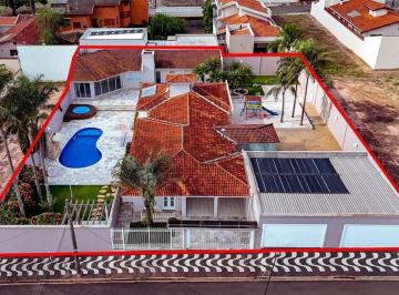 Casa · 525m² · 4 Quartos · 12 Vagas · Casa para venda em Jardim Universitário de 525.00m² com 4 Quartos, 1 Suite e 12 Garagens