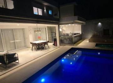 Casa · 385m² · 4 Quartos · 6 Vagas · Casa de Condomínio para venda em Morada Das Flores (aldeia Da Serra) de 385.00m² com 4 Quartos, 4 Su