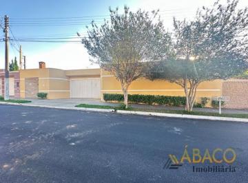 Casa · 240m² · 3 Quartos · 8 Vagas · Sobrado para venda em Samambaia de 240.00m² com 3 Quartos, 3 Suites e 8 Garagens
