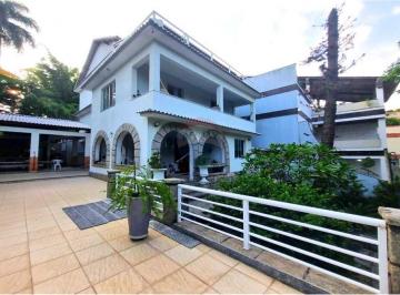 Casa · 523m² · 6 Quartos · 3 Vagas · Casa para venda em Jardim Guanabara de 523.00m² com 6 Quartos, 4 Suites e 3 Garagens