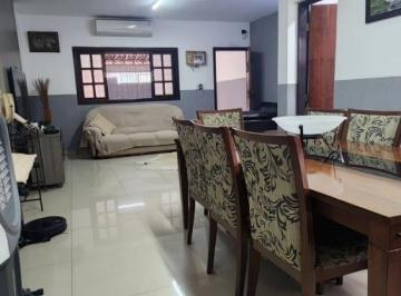 Casa · 256m² · 4 Quartos · 3 Vagas · Casa para venda em Vila Nova Cintra de 256.00m² com 4 Quartos, 1 Suite e 3 Garagens