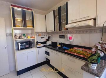 Apartamento · 67m² · 2 Quartos · 1 Vaga · Apartamento para venda em Vila Brizzola de 67.08m² com 2 Quartos e 1 Garagem