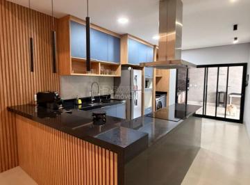 Casa · 131m² · 3 Quartos · 2 Vagas · Casa de Condomínio para venda em Parque Alvorada de 131.00m² com 3 Quartos, 1 Suite e 2 Garagens