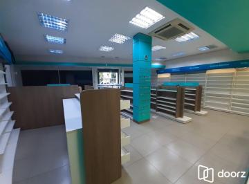 área interna · Loja comercial Av. Teresópolis 191,56 m2