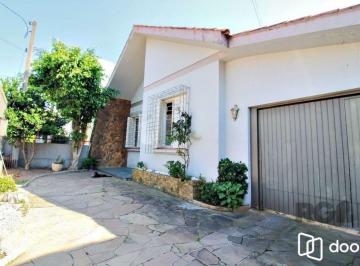 Casa · 161m² · 4 Quartos · 2 Vagas · Casa 4 Dormitórios Bairro Gloria.