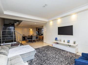 Casa · 310m² · 5 Quartos · 2 Vagas · Casa com 330 m², 5 quartos sendo 3 suítes à venda