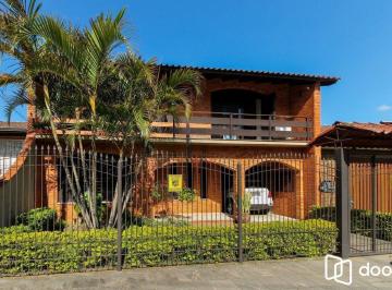 Casa · 405m² · 6 Quartos · 4 Vagas · Casa com 6 dormitórios à Venda no Bairro Jardim Carvalho, Porto Alegre