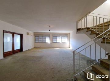 Apartamento · 309m² · 3 Quartos · 1 Vaga · Vendo excelente cobertura com vista cinematografia, no Bairro Floresta.