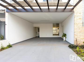 Casa · 251m² · 4 Quartos · 4 Vagas · Casa à venda - em Hípica