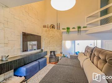 Casa · 286m² · 3 Quartos · 3 Vagas · Casa em Condomínio à venda com 286m², 3 dormitórios, 1 suíte, 3 vagas, no bairro