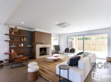 Casa · 551m² · 3 Quartos · 4 Vagas · Casa mobiliada no Condomínio Las Rocas com 3 suítes,