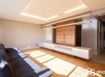 Apartamento · 141m² · 3 Quartos · 1 Vaga · 3 dormitórios na Padre Chagas