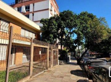 Casa · 305m² · 4 Quartos · 3 Vagas · EXCELENTE CASA COMERCIAL NA RUA LIBERDADE PRÓXIMO GOETHE, ZAFARI E PARCÃO QUASE
