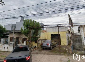 Comercial · 290m² · 2 Vagas · Pavilhão à Venda – Excelente Localização!