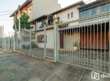 Casa · 360m² · 4 Quartos · 4 Vagas · Casa de Alto Padrão à Venda no Jardim Planalto | Porto Alegre