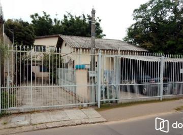 Casa · 233m² · 3 Quartos · 3 Vagas · Casas com 3 quartos 230m² à venda no Jardim Planalto Porto Alegre