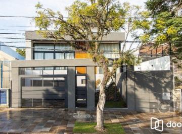 Casa · 380m² · 3 Quartos · 4 Vagas · Casa à venda - em Medianeira